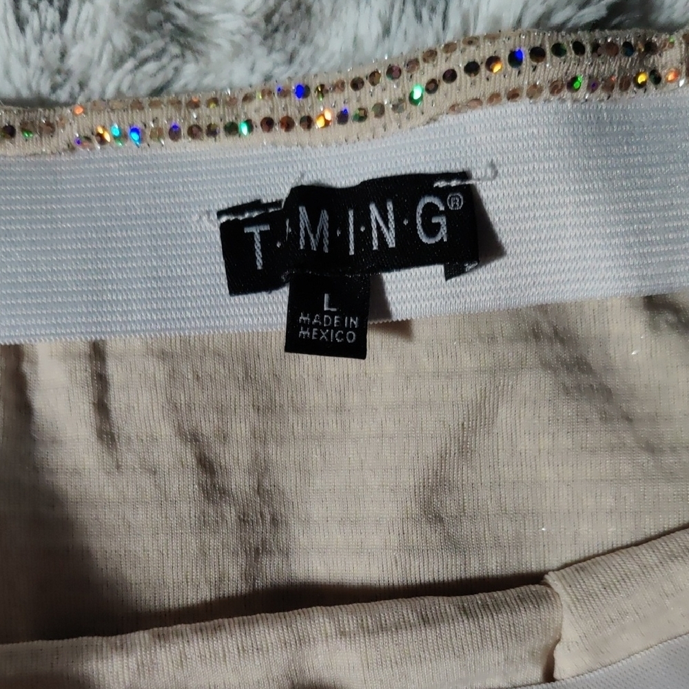 NWT Timing Gold Sequin Mini Skirt Size L Stretch Party Holiday NYE Cocktail Spar - Picture 4 of 5